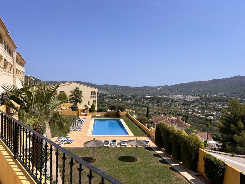 apartamento en jalon ·  270000€