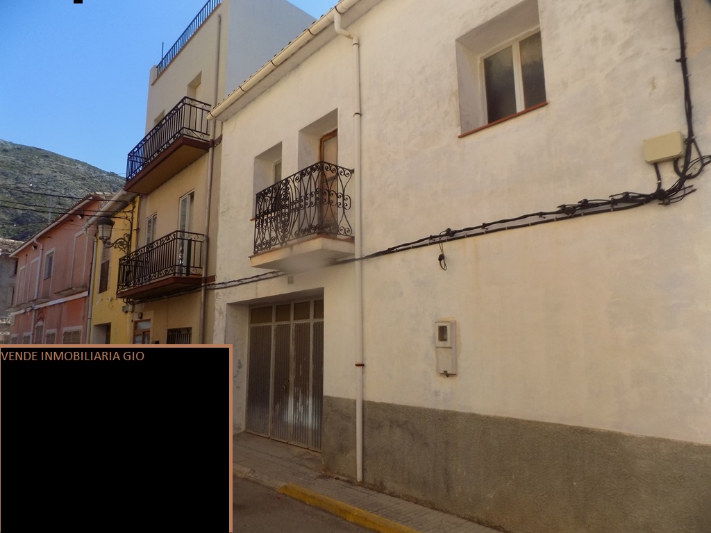 casas-de-pueblo en benijembla ·  70000€