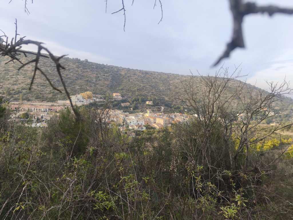 Se vende parcela en la Llosa de Camacho