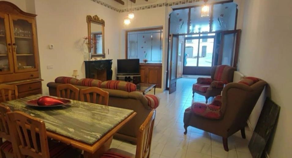 casa-de-pueblo en castell-de-castells ·  139000€