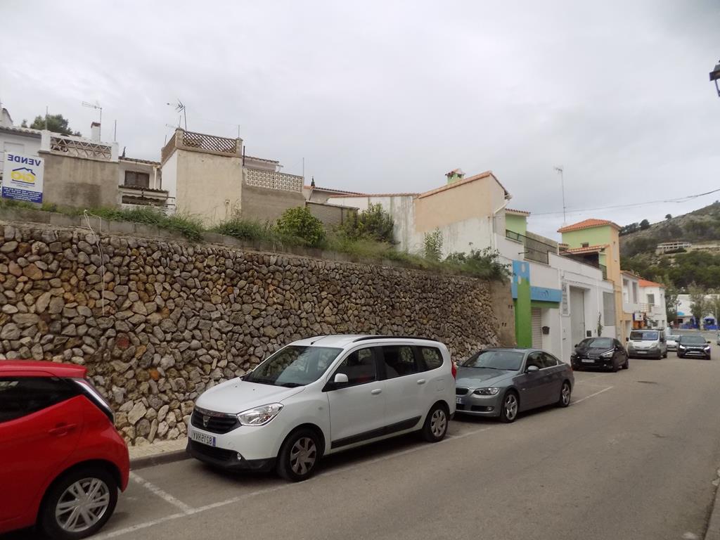 parcela-urbana en alcalali ·  115000€
